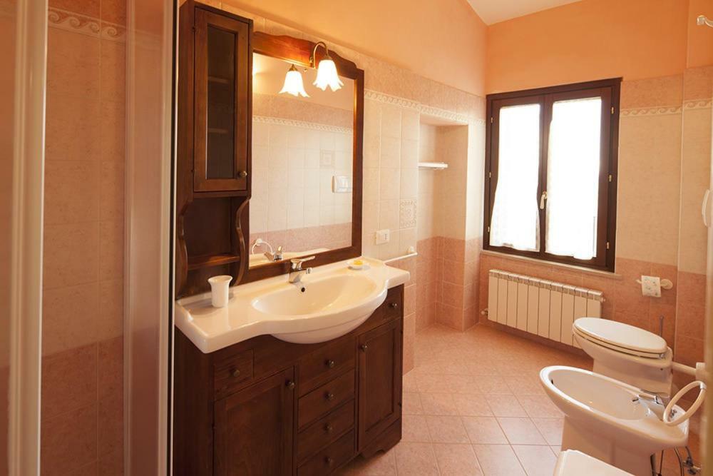 Ponte Felcino Il Poggio Dei Tre Contadiniヴィラ エクステリア 写真
