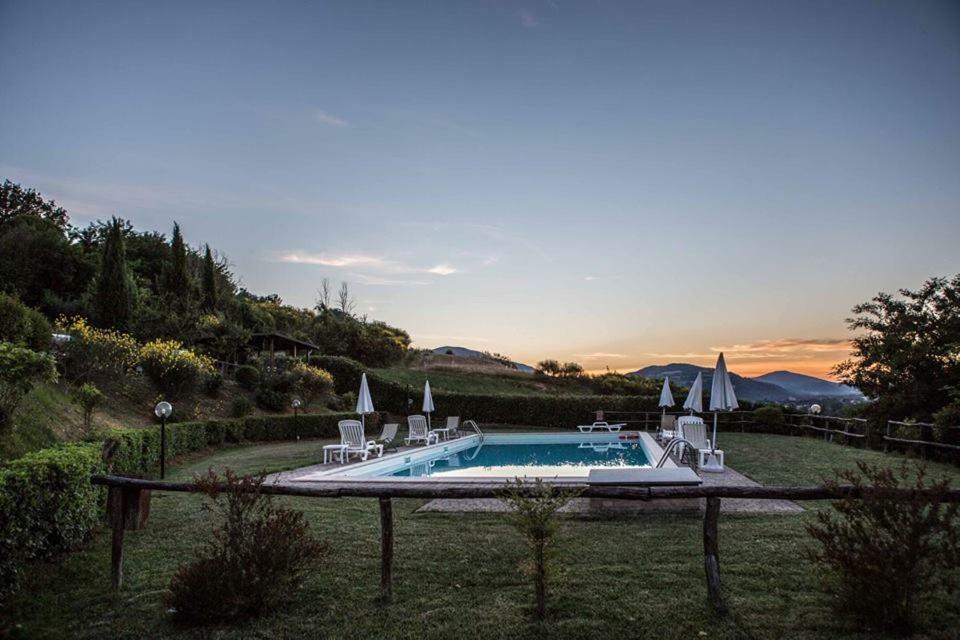 Ponte Felcino Il Poggio Dei Tre Contadiniヴィラ エクステリア 写真